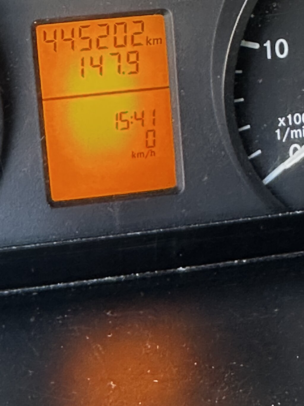 49546552ms.jpeg