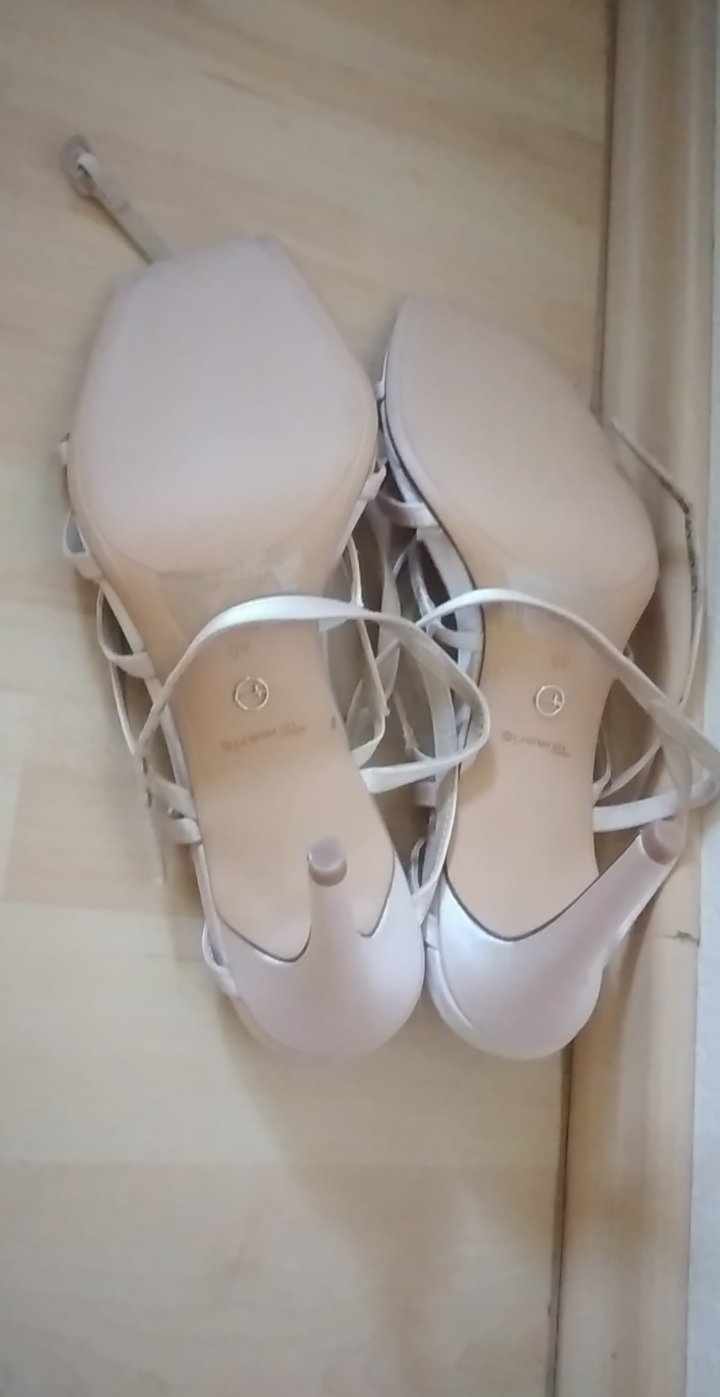 49657069ua.jpg